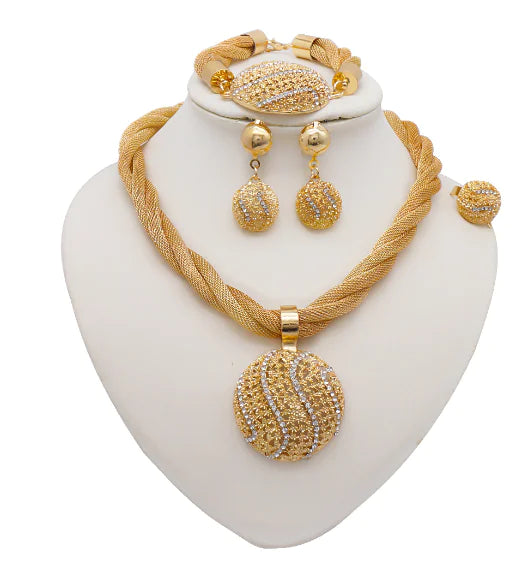 Fine Gold Jewelry Set